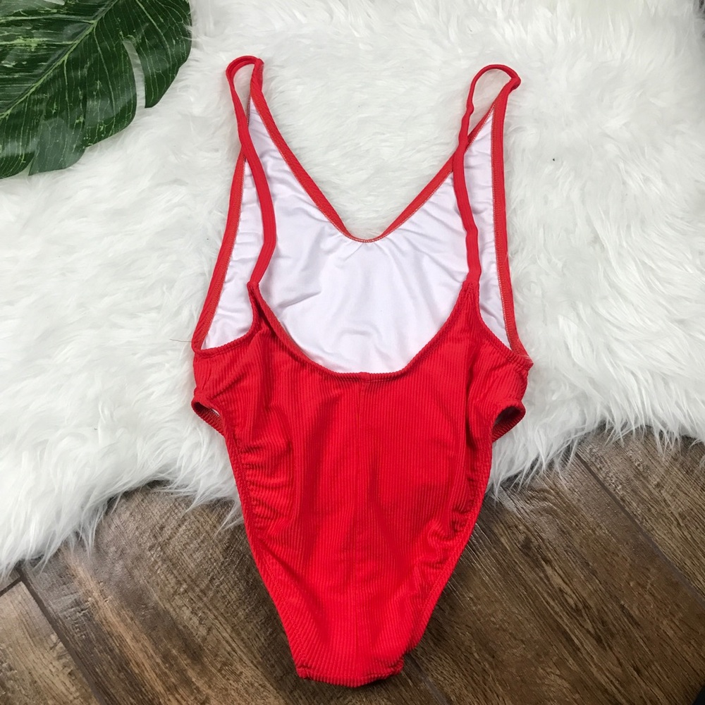 Nasty Gal • Alina Red Ribbed Low Back One Piece - Picture 5 of 8